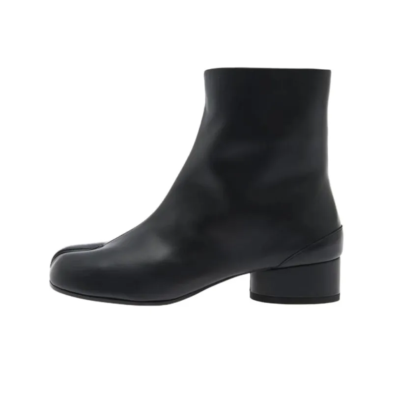 Maison Margiela Tabi H30 Ankle Boots Women's Black-0