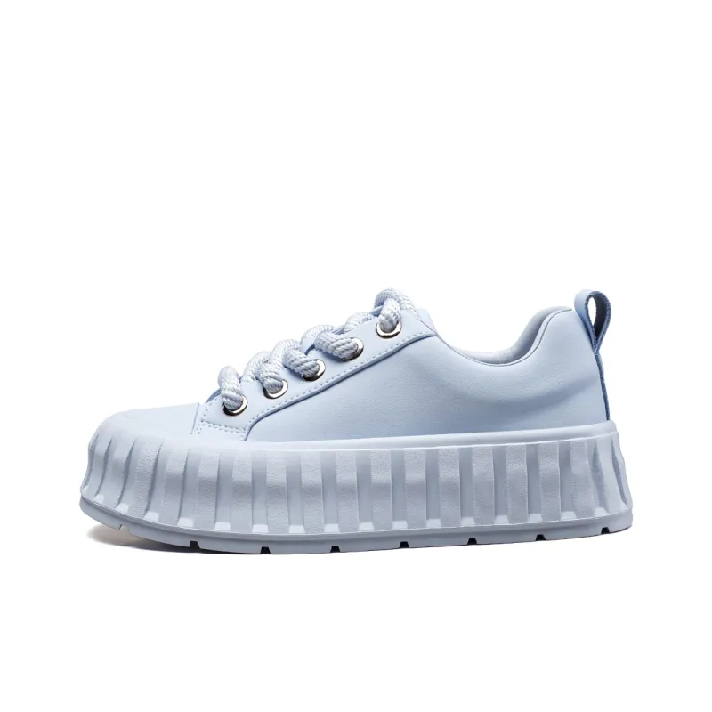 YEARCON Wear-Resistant Low-Top Skateboard Shoes Women's-0