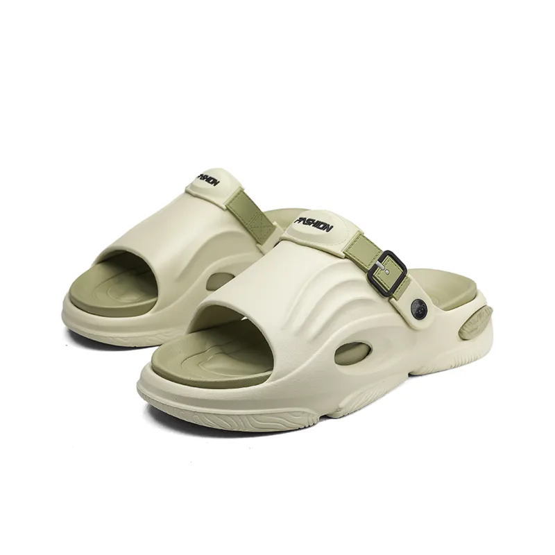 Budding Bear Beach Sandals Men's-2