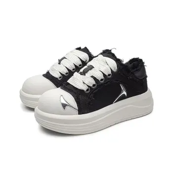 Medd Skateboard Shoes Unisex Low Top Black/White