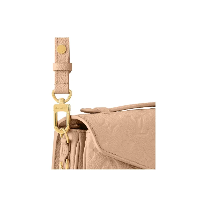 LOUIS VUITTON M46595 Pochette Métis East West-3
