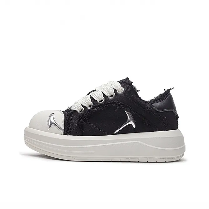 Medd Skateboard Shoes Unisex Low Top Black/White-1