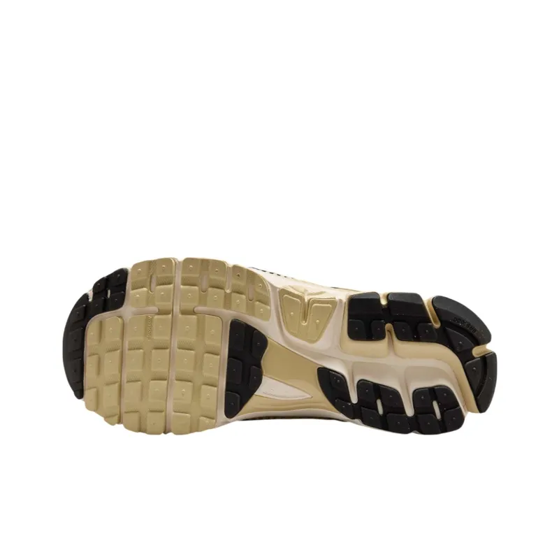 Nike Zoom Vomero 5 Anti Slip Wear Resistant Low Top Casual Running Shoes Women's Beige Black-3