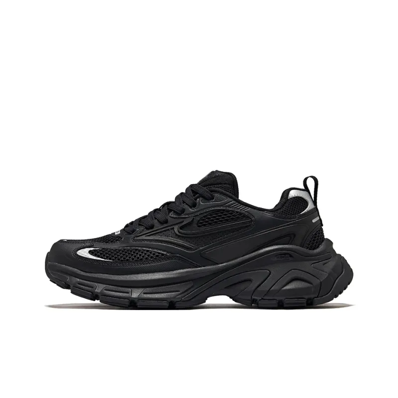 Erke Hongyu 2.0 Breathable And Wear resistant Low Top Chunky Sneakers Men's Jet Black-0