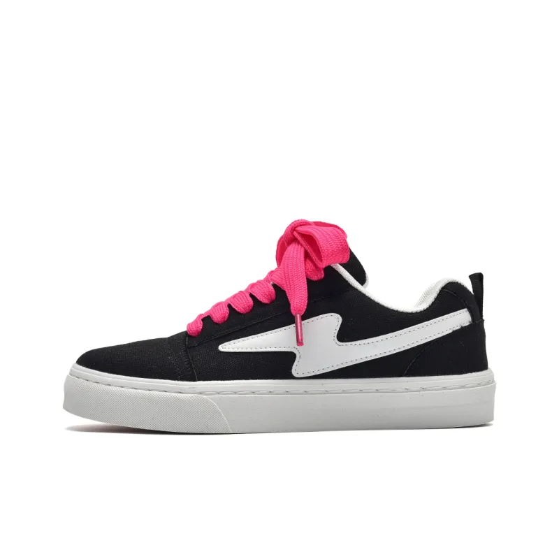 Teddy Bear Collection Slip Resistant Shock Absorbers With Abrasion Resistant Properties Low Top Skateboard Shoes Unisex-17