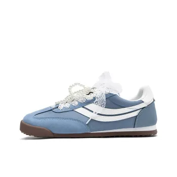 China Aerospace Low Top Casual Shoes Unisex