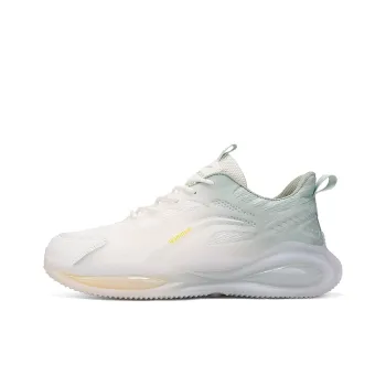Warrior Abrasion Resistant Slip Resistant Low Top Running Shoes Men's White Light Green
