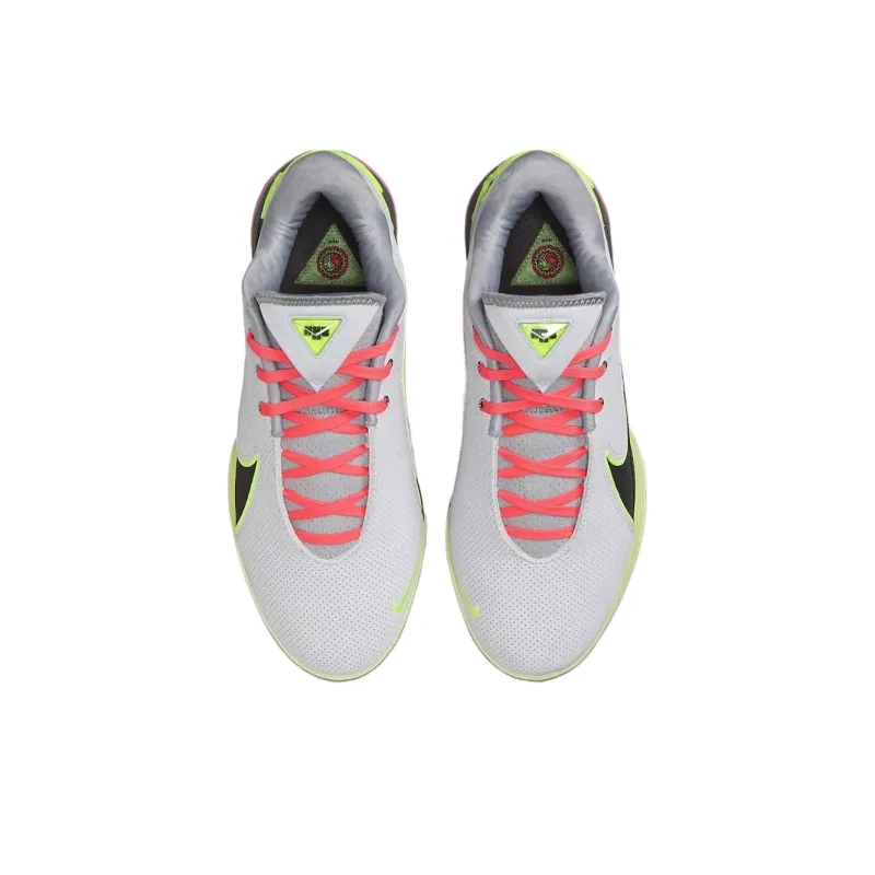 Nike LeBron 22 Moonlight Translucent Outsole-3