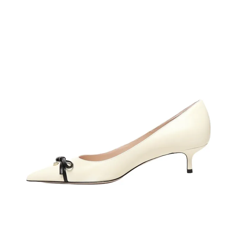 Valentino Bow Detailed Pointed Toe Pumps-0