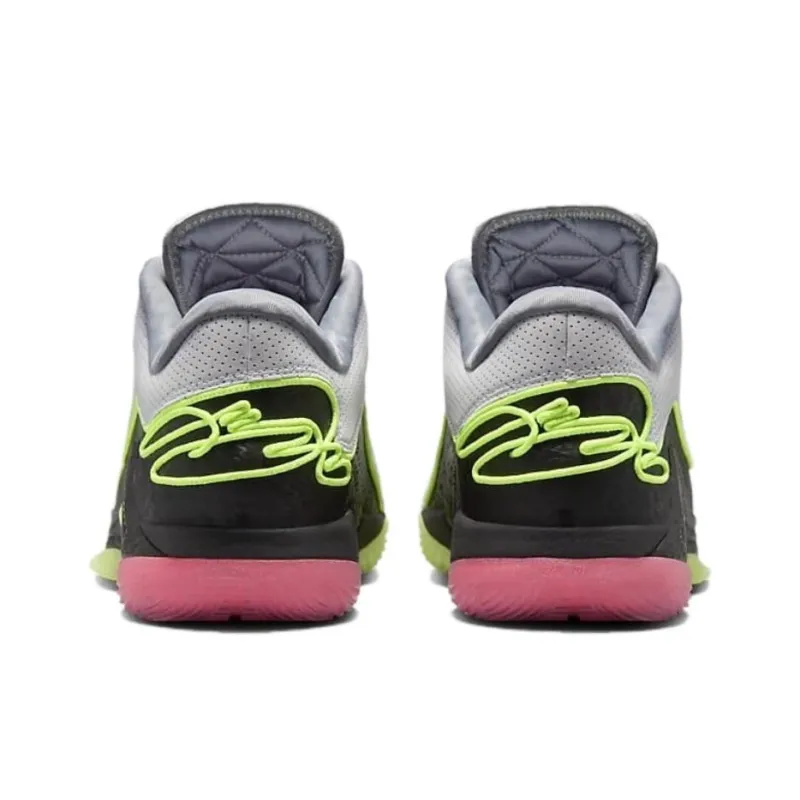 Nike LeBron 22 Moonlight Translucent Outsole-4