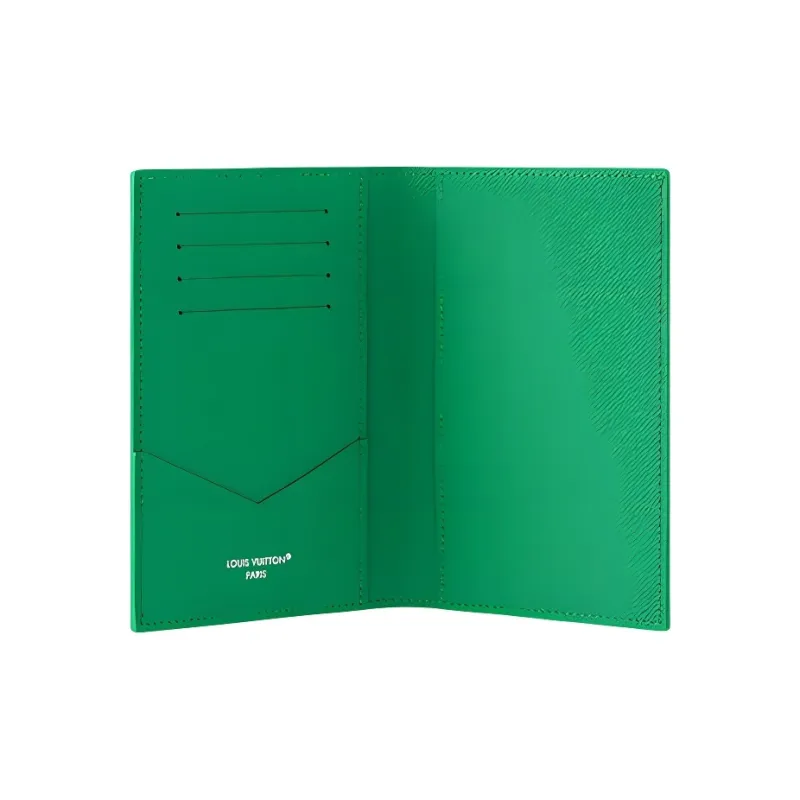 LOUIS VUITTON Werner Bronkhorst Collaboration Canvas Passport Holder Men's Green-2