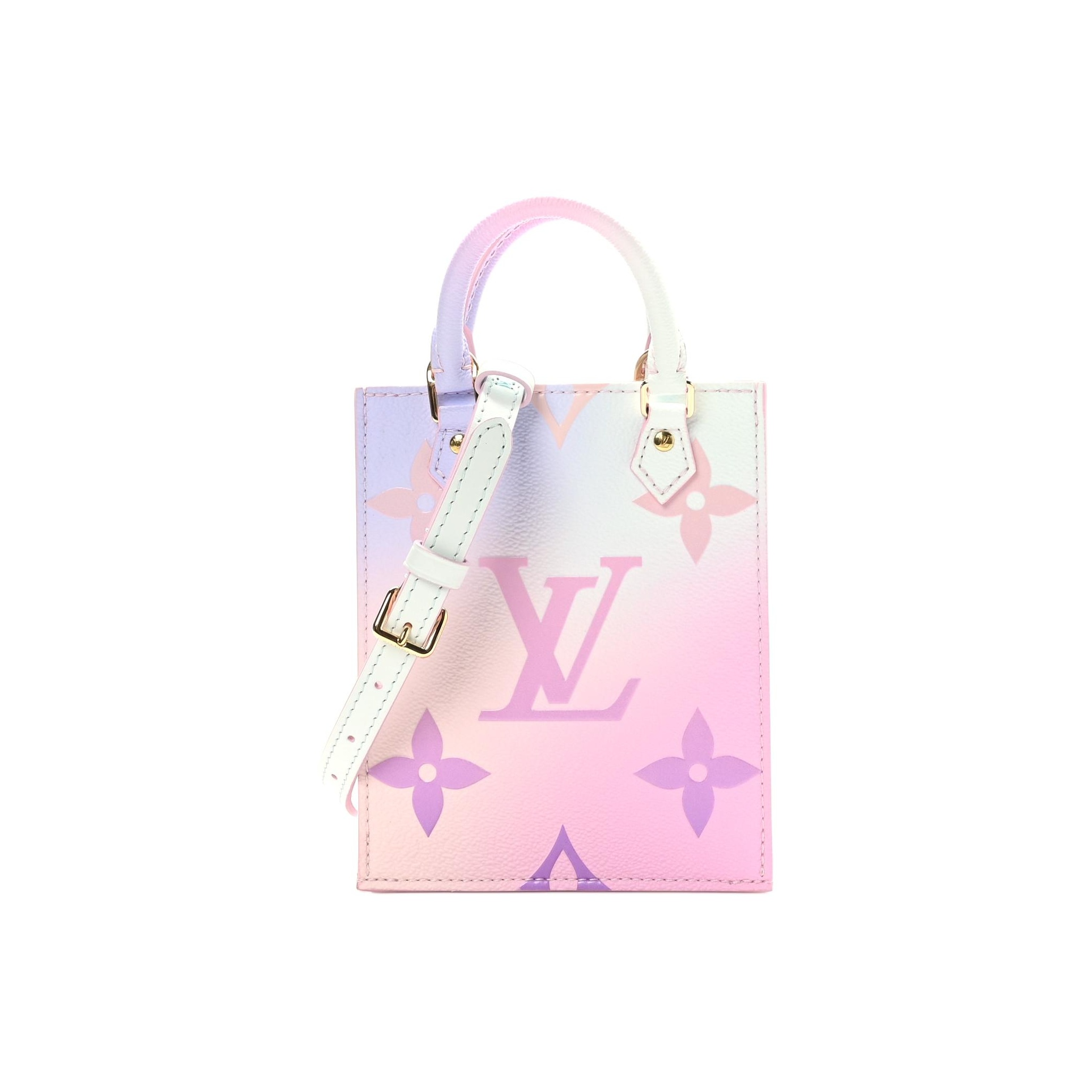 【完売必至の可愛さ】Louis Vuitton Petit Sac Plat ミニトート Explore the Louis Vuitton Petit Sac Plat on Market Day | TikTok