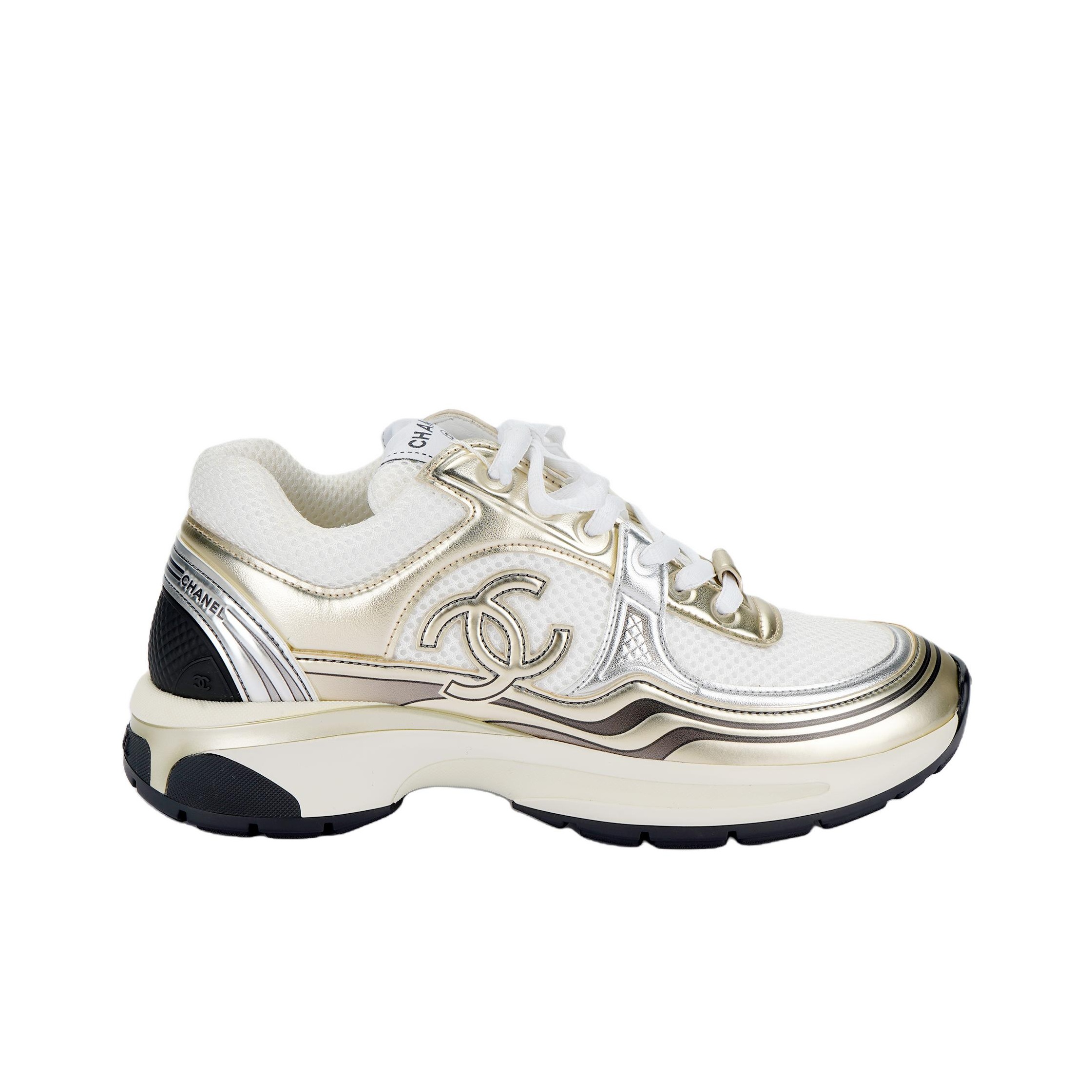 【新作】CHANEL ラミネゴールドバレリーナ CHANEL CC Runner Gold Laminate - POIZON
