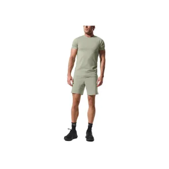 Alo Yoga Conquer T Shirts Men