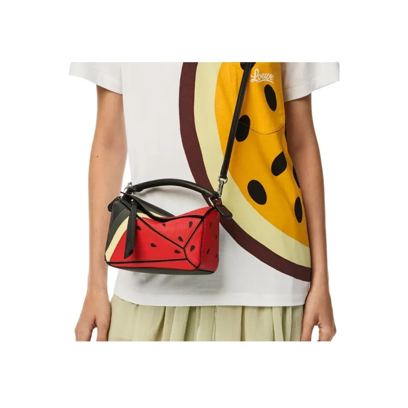 LOEWE Puzzle Calfskin Geometric Bag Puzzle Bag Handbag Shoulder Bag Crossbody Bag Mini Women's Red Black-6