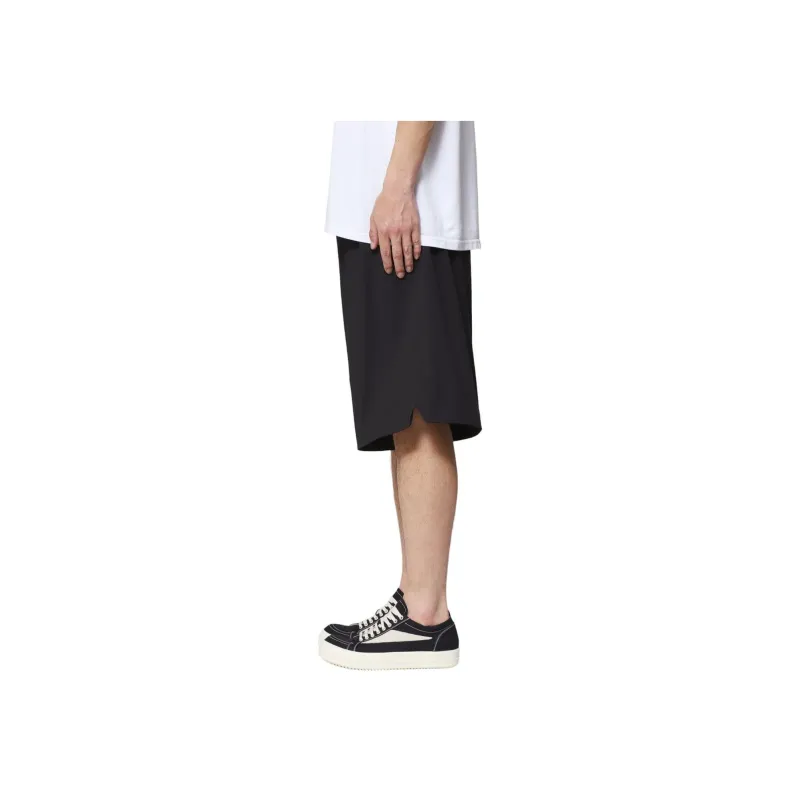 Fear Of God Essentials Nylon Relaxed Short-3