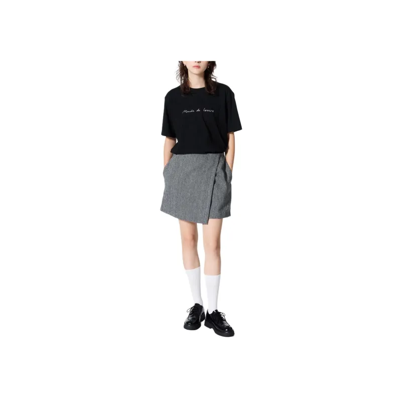 UNIQLO Louvre X Camille Henrot Collaboration T Shirts Unisex Black-2