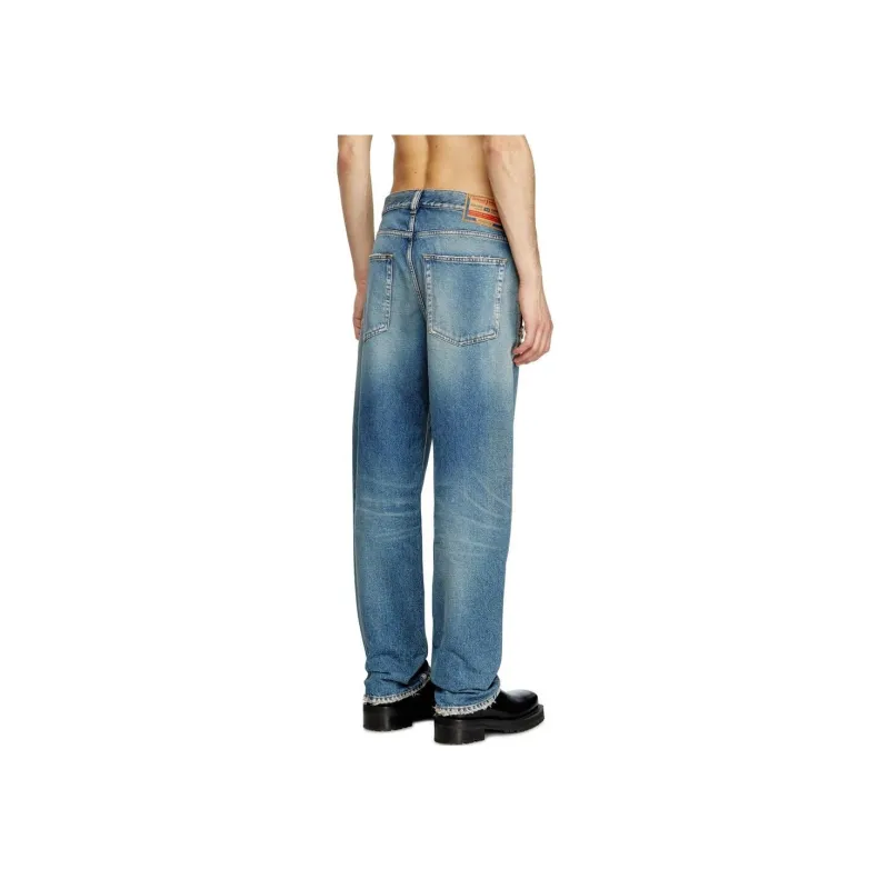 DIESEL 2010 D Macs Distressed Jeans-3