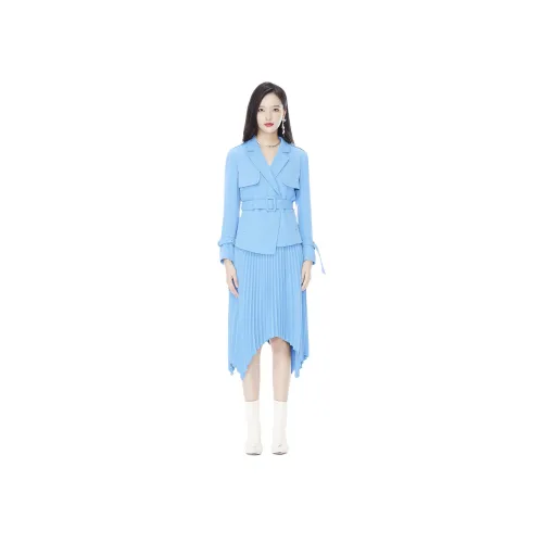에뮤 블루 여성 투피스 스커트 세트