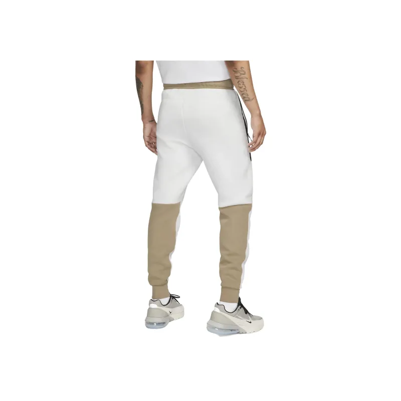 Nike Sportswear Tech Fleece Joggers-1