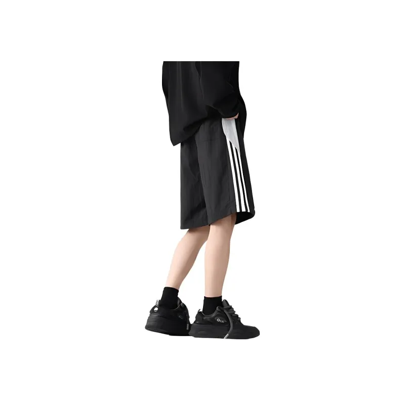 Warrior Huichao Riding The Wind Collection Cargo Shorts Unisex-0
