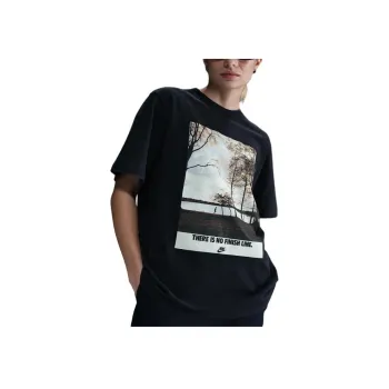 Nike Sportswear Women's Short Sleeve Graphic T Shirt