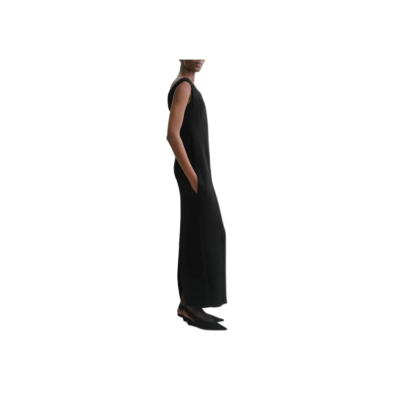 TOTEME Curved Off shoulder Maxi Dress-2