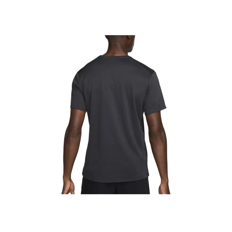 Nike Miler Men's Dri-FIT Short-Sleeve Running Top-1