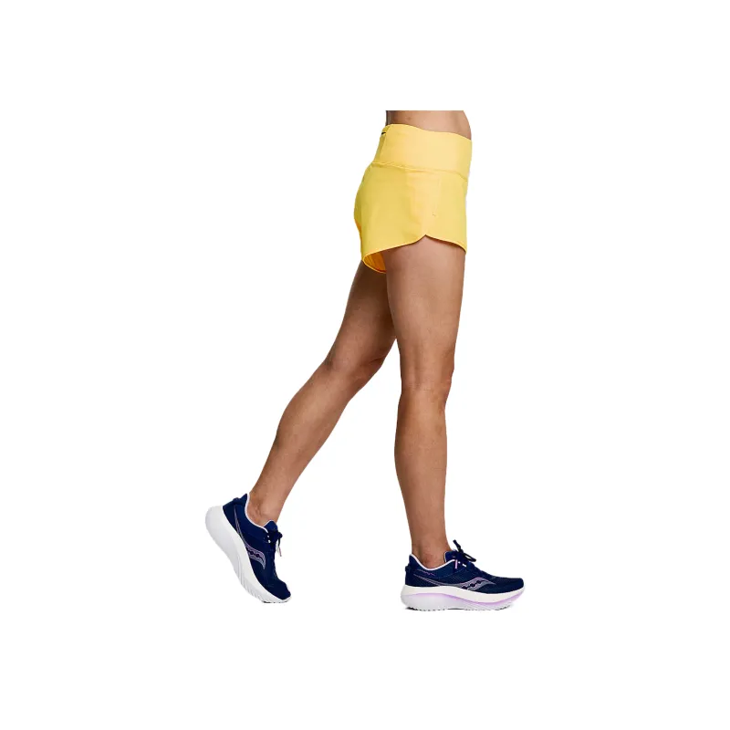 Saucony WOMEN'S OUTPACE 2.5' SPLIT SHORT Casual Shorts Women's Yellow-2