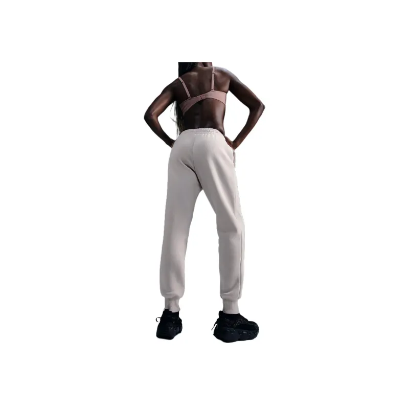 Nike Alate Minimalist Women's Light Support Padded Convertible Sports Bra-1