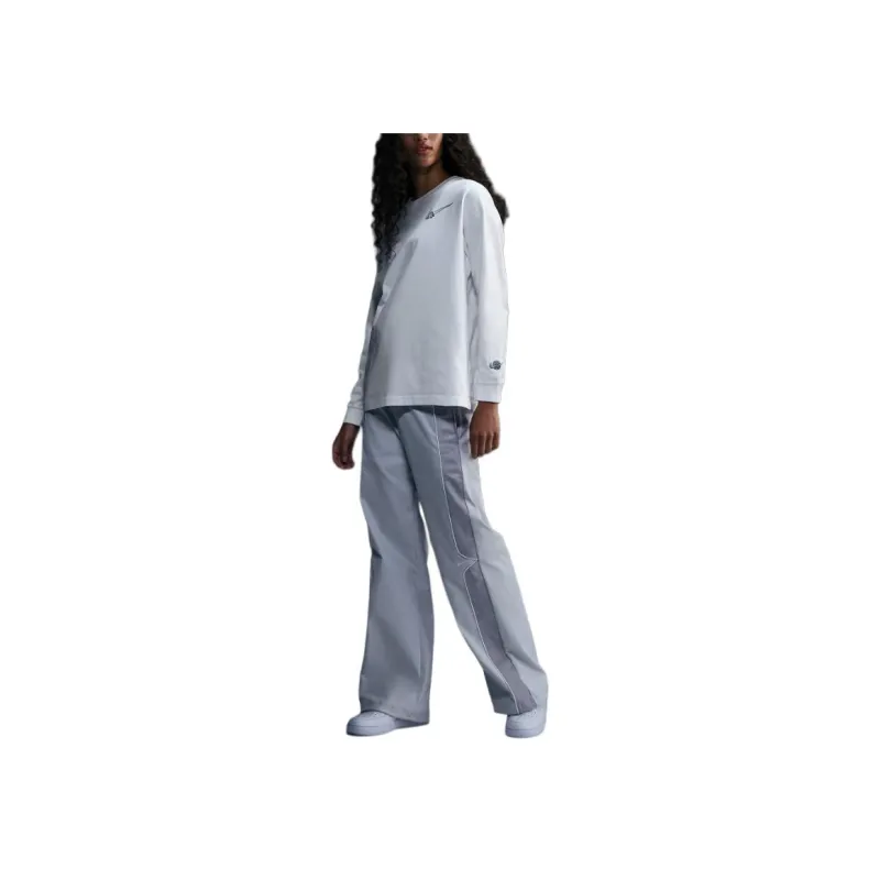 Nike Women's Long Sleeve Graphic Basketball T Shirt-2
