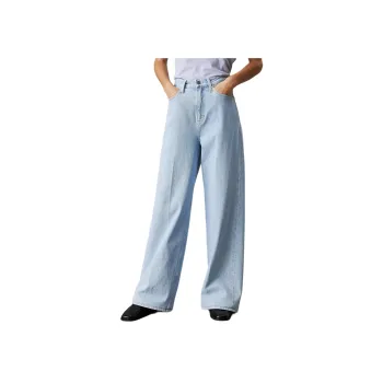 CALVIN KLEIN Jeans Europe Version Women's Light Ice Blue