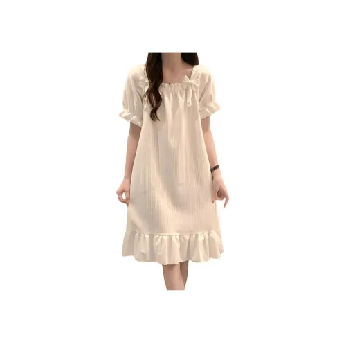MCZI 아이보리 여성 나이트 가운