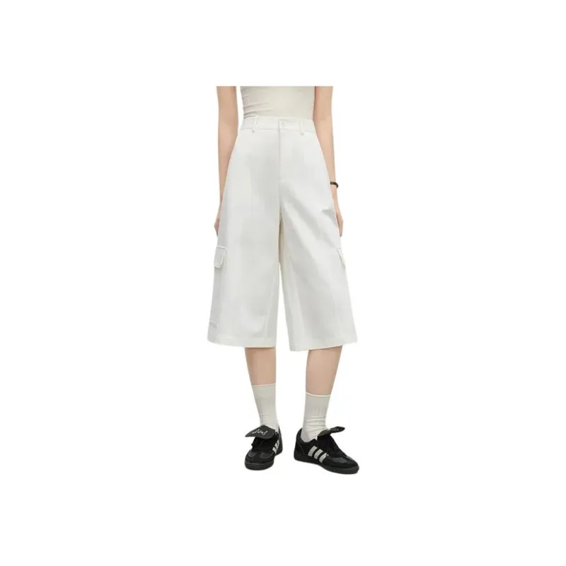 FANSILANEN Casual Shorts Women's White-0