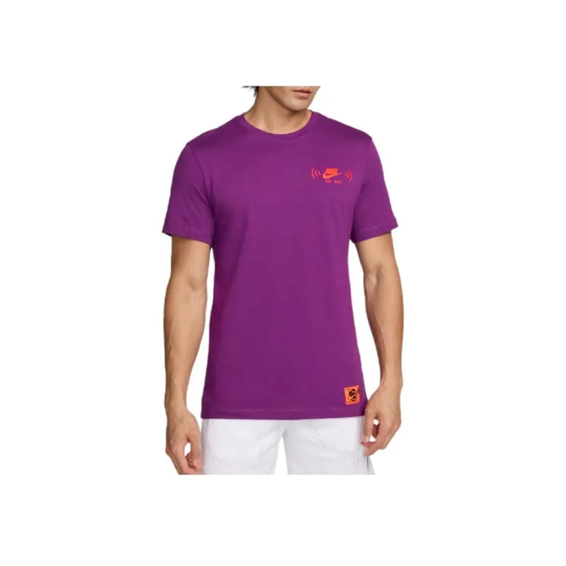 Nike Sportswear Men's T-Shirt-0