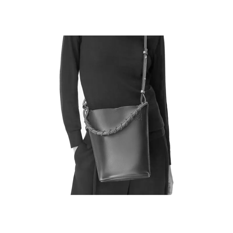 LOEWE Natural Calfskin Bucket Bag, Portable Crossbody Bag, Shoulder Bag Women's Cotton White-4