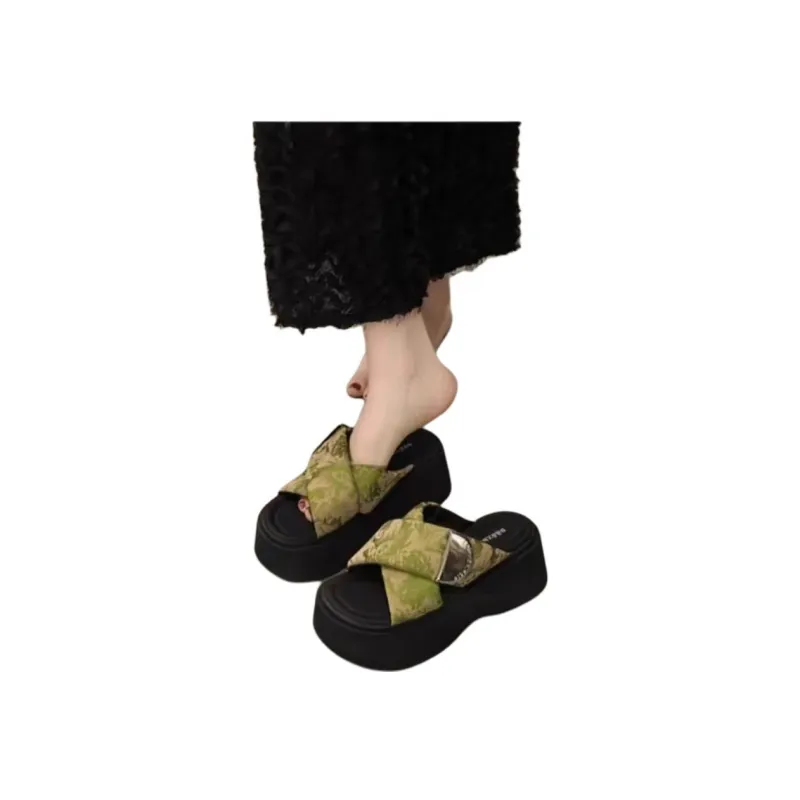Qiao Anju Slippers Green, Black-2