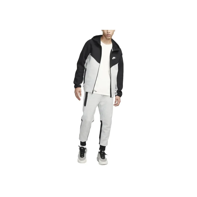 Nike Sportswear Tech Fleece Joggers-2