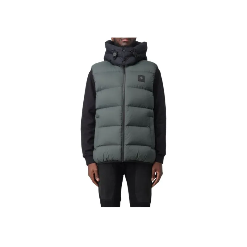 Moose Knuckles Bushwick Logo Patch Padded Down Gilet-3