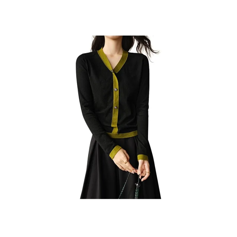 Late White Knitwear Women's Black-0