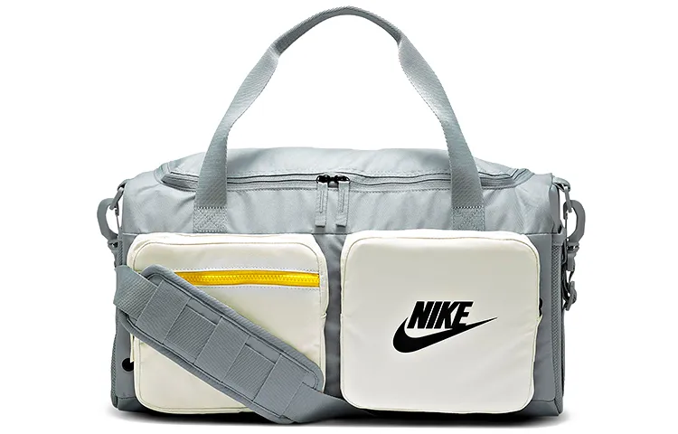 mens nike travel bag