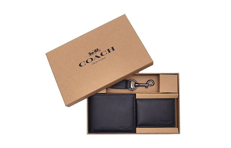 Coach cheapest wallet set