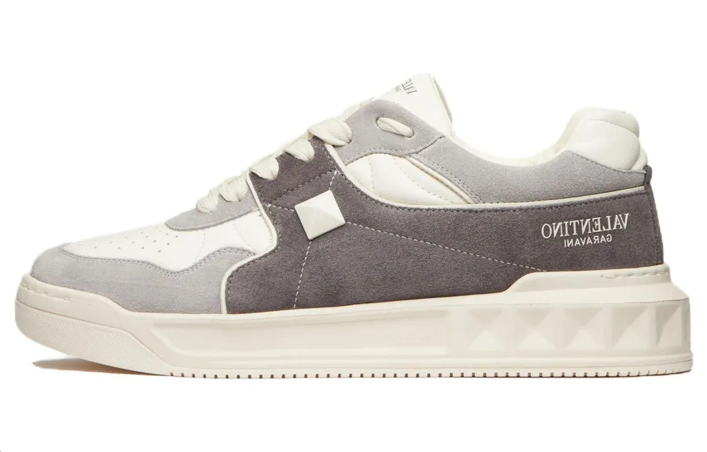 Valentino Garavani One Stud XL Leather Sneakers - POIZON