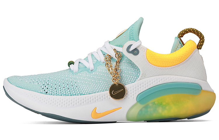 nike flyknit air max in glacier ice