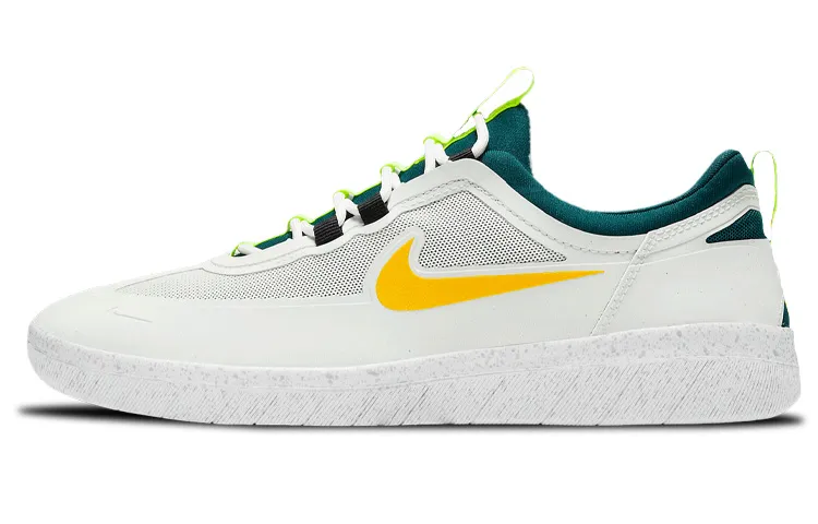 nyjah free 2 university gold