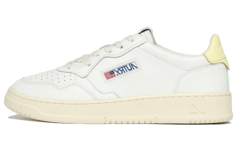 スニーカー AUTRY Medalist Low sneakers Autry Medalist Low Tricolor Sneakers In Barbie And Lavagna