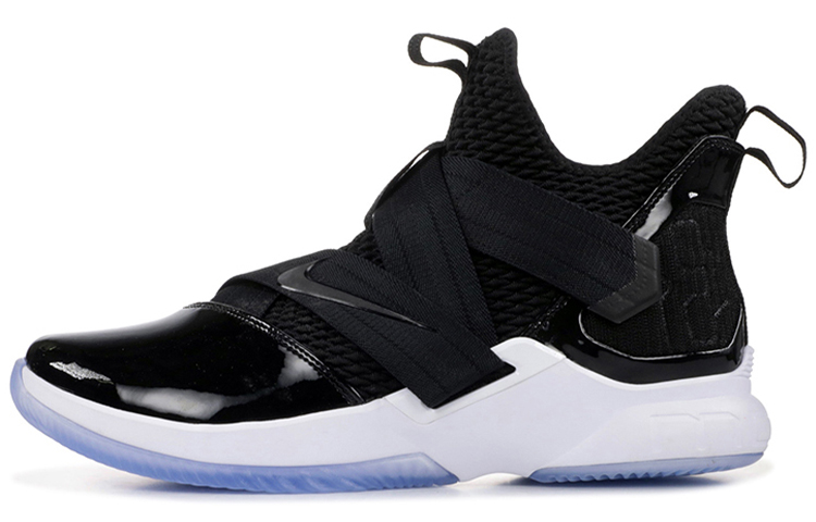 lebron shoes soldier 12