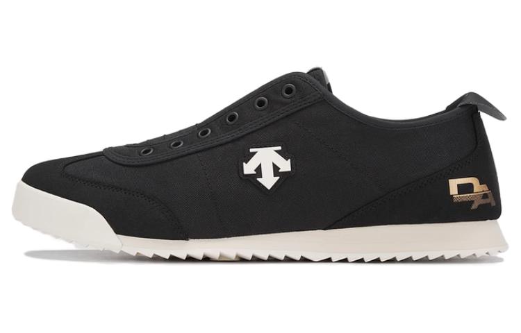 DESCENTE Chron Casual Shoes Men Low-Top Black - POIZON