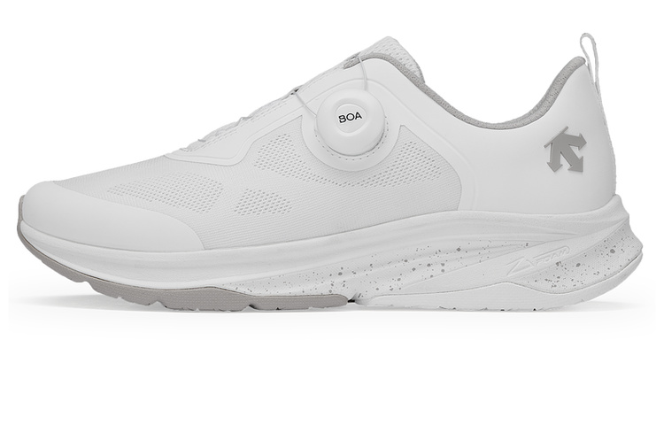 DESCENTE Running shoes Women on Sale & Authentic - POIZON