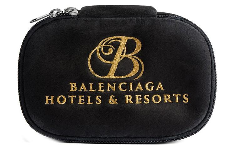 Balenciaga Makeup Bags on Sale & Authentic - POIZON